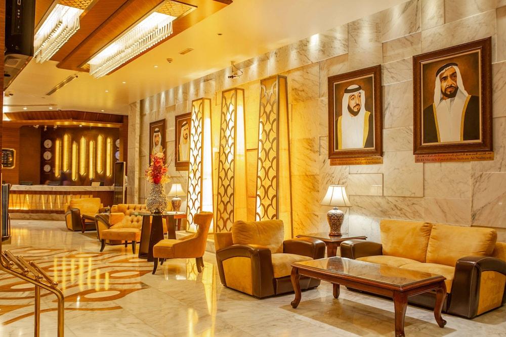 Residence Inn By Marriott Sheikh Zayed Road, Dubai Ngoại thất bức ảnh