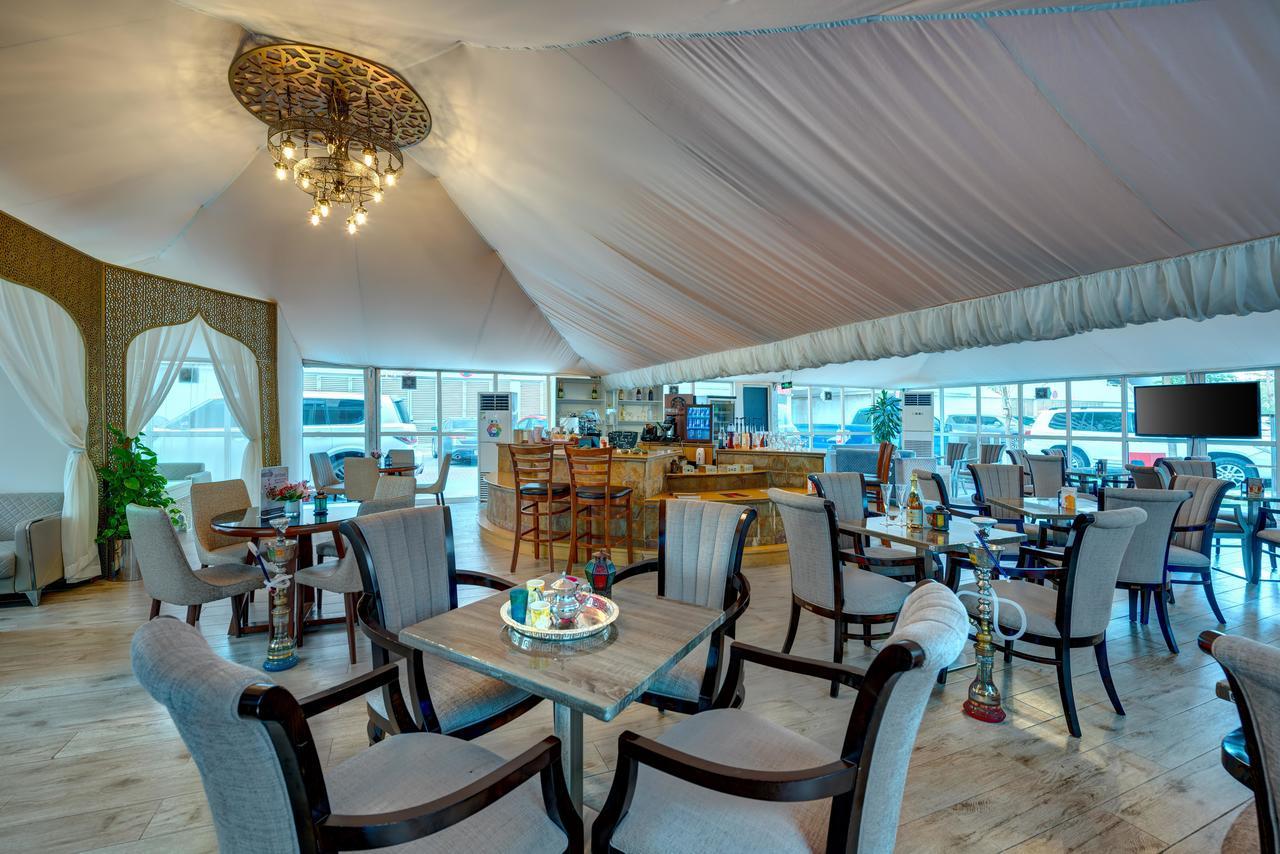 Residence Inn By Marriott Sheikh Zayed Road, Dubai Ngoại thất bức ảnh